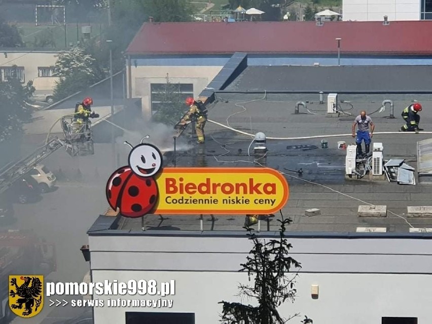 Pożar marketu Biedronka w Gdańsku w czwartek, 17.06.2021 r.