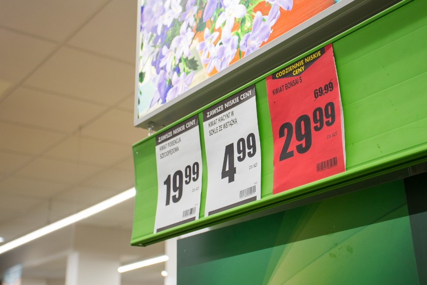 Strajk w sklepach Biedronka, Auchan, Tesco. 2 maja protest handlowców