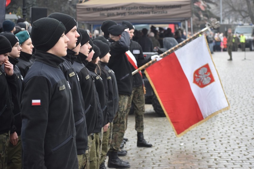 Uroczystość patriotyczno-religijna w Krośnie Odrzańskim....