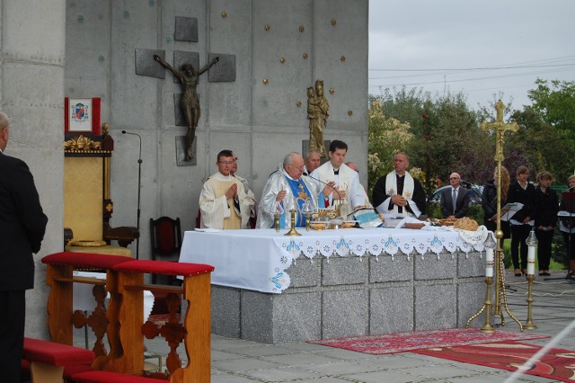 Biskup pelpliński Jan Bernard Szlaga odprawił uroczystą mszę świętą