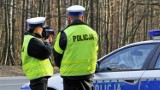 Policjanci podsumowują weekend na drogach powiatu gdańskiego. Nietrzeźwi kierowcy i wypadek w Gołębiewie