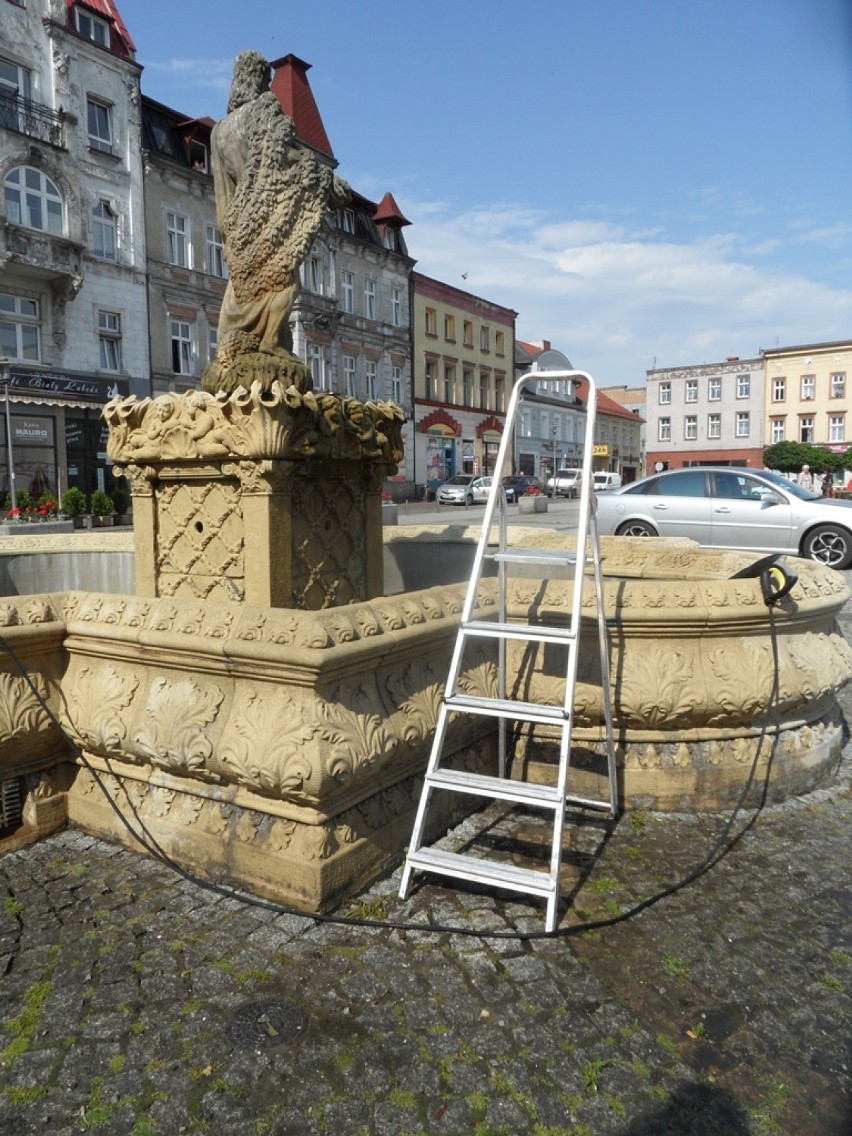 Remont fontanny na Rynku w Mysłowicach