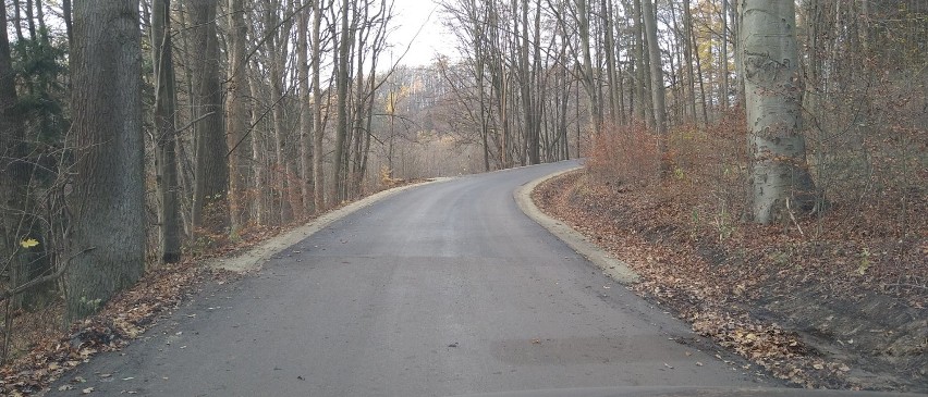 Zakończył się ostatni etap remontu drogi w Jerzykowicach Wielkich