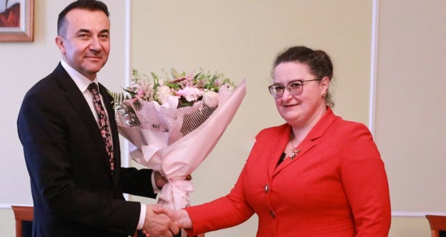 Następcą prof. PANS dra hab. inż. Arkadiusza Tofila została dotychczasowa prorektor ds. Studenckich dr Beata Fałda.