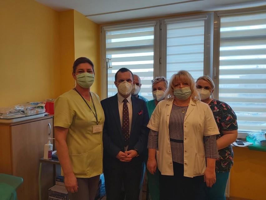 Dąbrowski szpital w tydzień zaszczepił ponad 1200 osób z grupy zero, a to nie koniec 