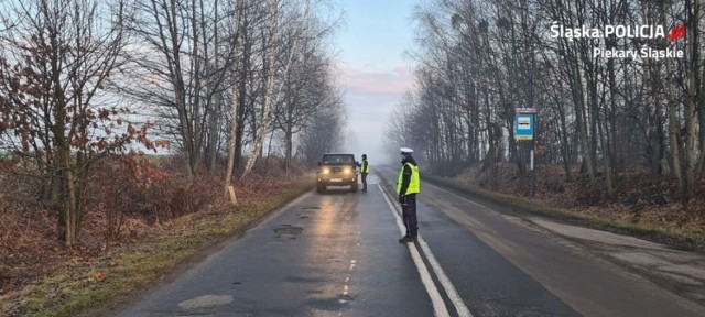 Tylko w trakcie dzisiejszych działań piekarscy mundurowi zatrzymali 4 osoby prowadzące pod wpływem alkoholu. Wszyscy zatrzymani od razu stracili prawo jazdy.