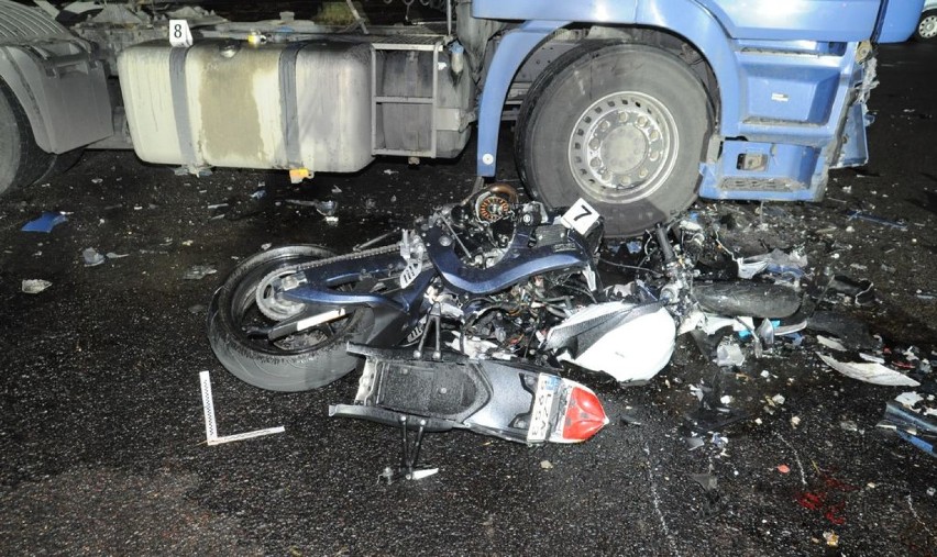 Wypadek w Karpiu. Zginął młody motocyklista