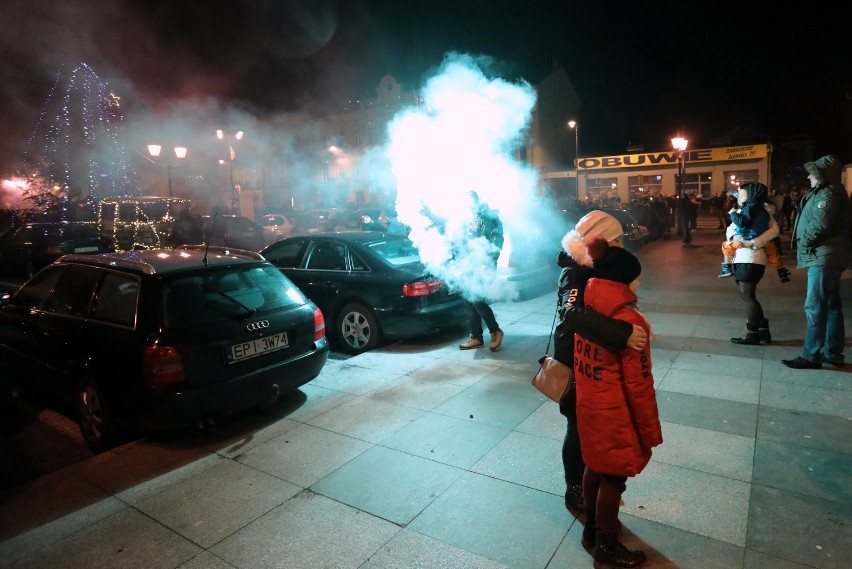 Sylwester 2018  - tak piotrkowianie przywitali Nowy Rok 2019