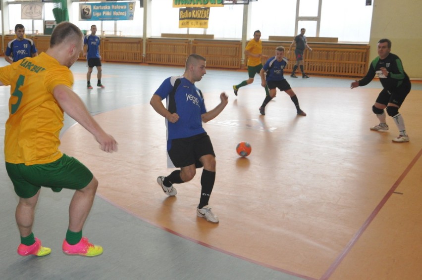 KHLPN. Zdjęcia z meczów Futsal&Beach Soccer Team Kolbudy -...