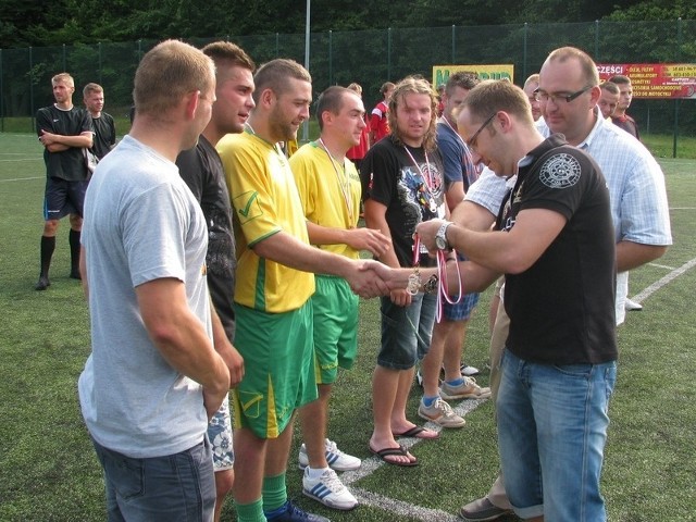 Turniej Piłki Nożnej o Puchar Orlika w Grzybnie