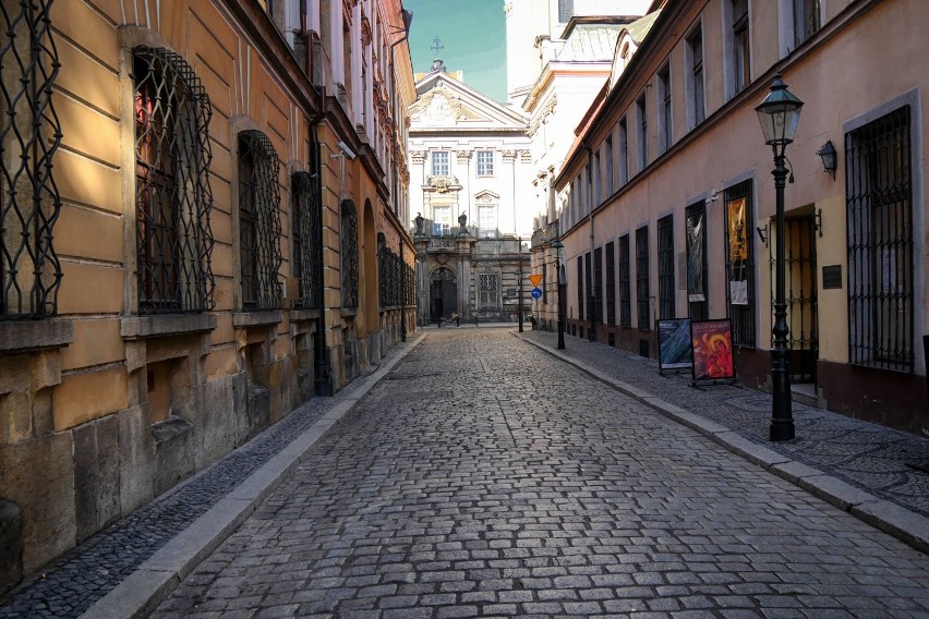 Ulica św. Jana

Maleńka, ukryta uliczna z najwęższym...