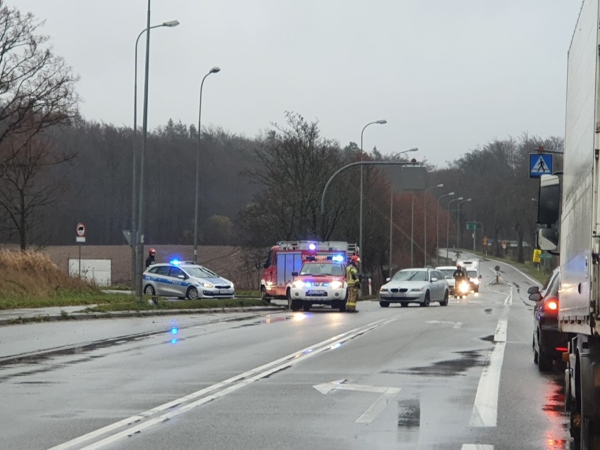 Nadmorska Kronika Policyjna: wypadek w Rekowie Górnym: mężczyzna potrącony na pasach 10.12.2019