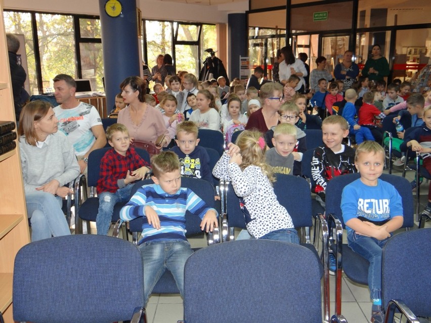 Spotkanie z Ewą Kaczmarczyk w MBP w Radomsku