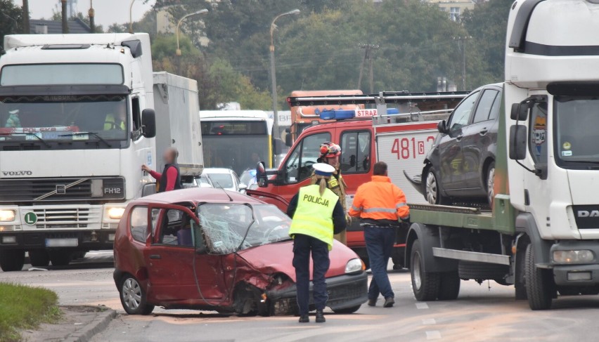 Malbork. Zderzenie na al. Wojska Polskiego. Policja ustaliła, że sprawca był pijany 