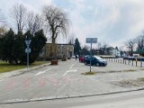 Parking przy ulicy Wojtyłów jest już otwarty. Radny boi się, że miasto go sprzeda