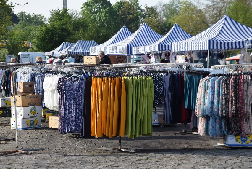 Piątek na targu w Sieradzu