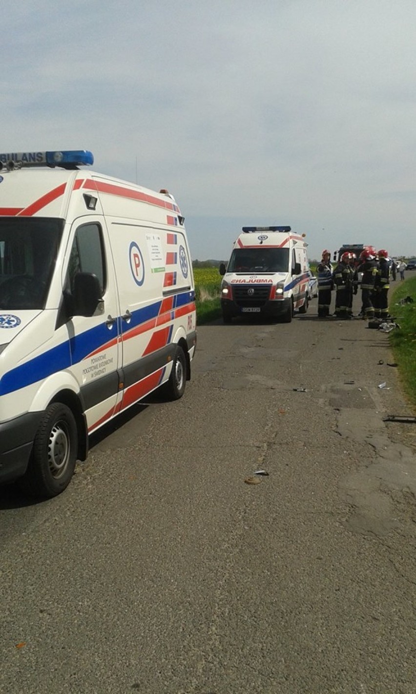 Strzegom: Groźny wypadek na trasie Roztoka- Godzieszówek
