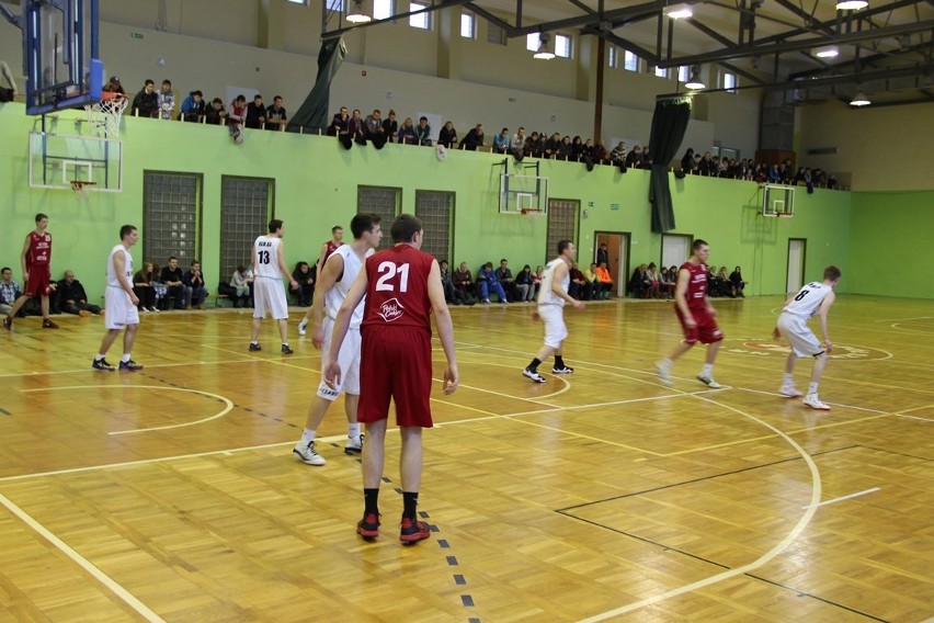 Drugi zespół SMS Władysławowo w przedostatnim swoim ligowym meczu grał z Truso Elbląg