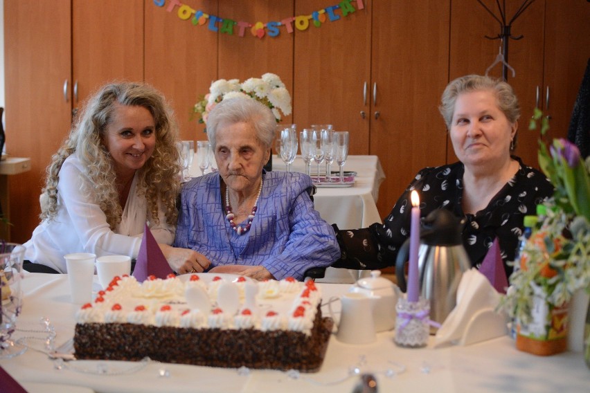 Pani Henryka z Grudziądza skończyła 100 lat [wideo, zdjęcia]