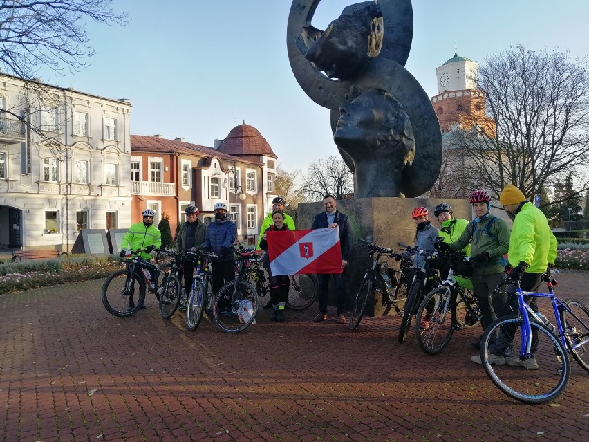 Miłka Raulin zawitała do Wielunia podczas rowerowego rajdu przez Polskę
