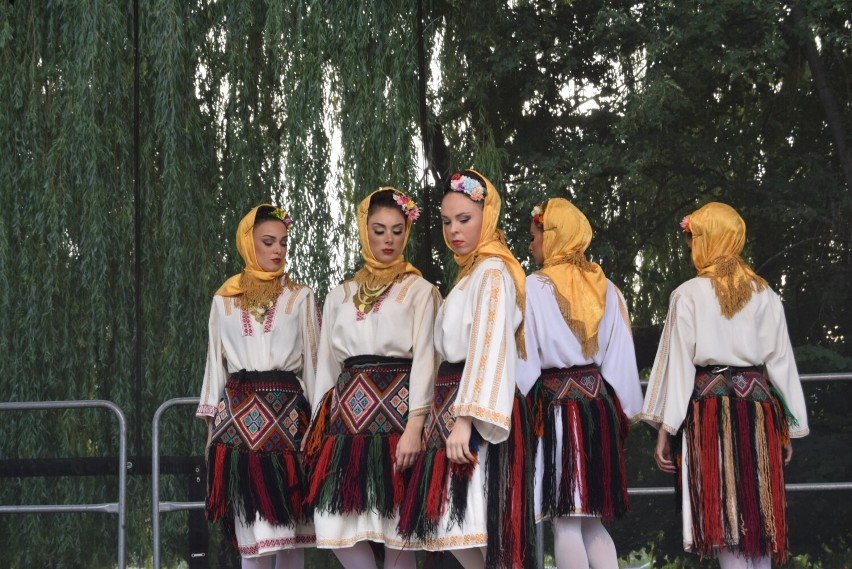 Międzynarodowy Festiwal Folkloru "Kaszubskie Spotkania z Folklorem Świata" w Kościerzynie (30.07.2022) ZOBACZ ZDJĘCIA