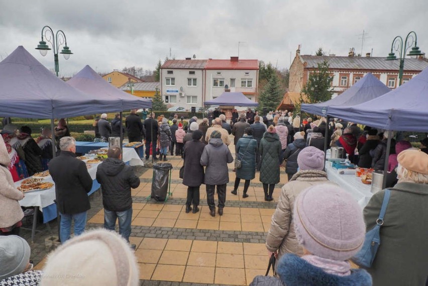 Starosta kraśnicki na wspólnej wigilii z mieszkańcami Urzędowa