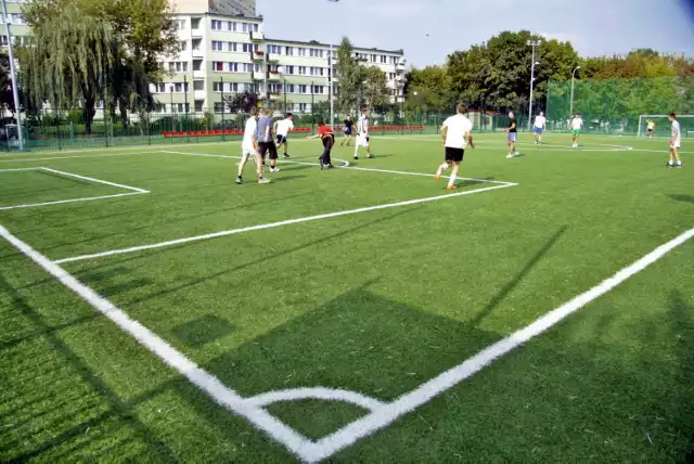 Do końca wakacji 2021 roku przebudowane ma być boisko piłkarskie przy Szkole Podstawowej nr 31 przy ul. Lotniczej w Lublinie