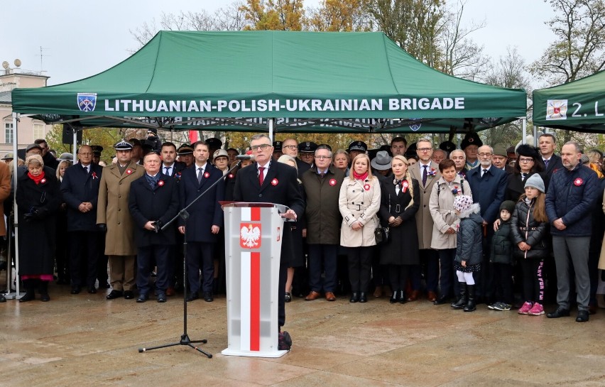 Lublinianie uczcili Dzień Niepodległości na placu Litewskim.