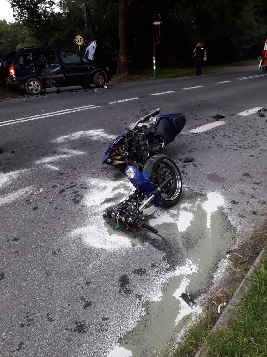 Dwa śmiertelne wypadki z udziałem motocyklistów. Policjanci apelują o rozwagę 