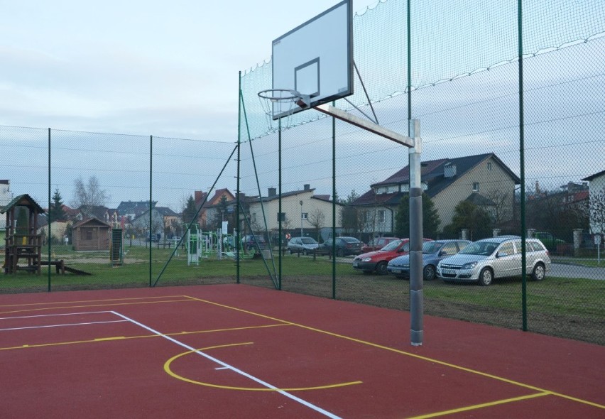 Wejherowo: Boisko na os. Sucharskiego gotowe