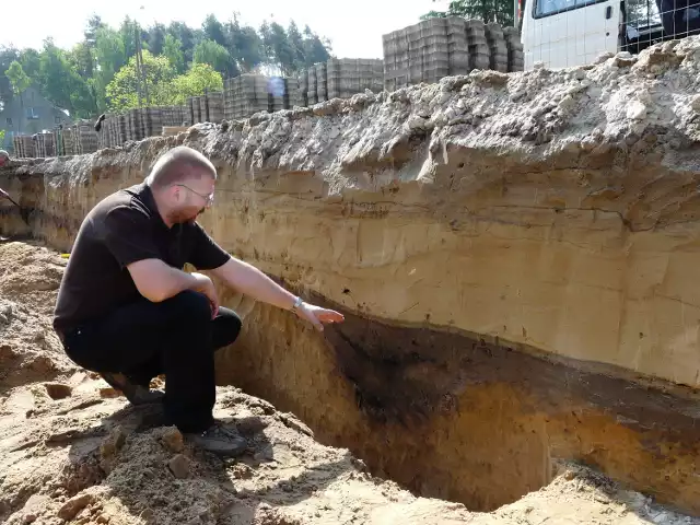 Archeolodzy badają w Krzeczowie znaleziska z epoki brązu i z czasów II wojny światowej