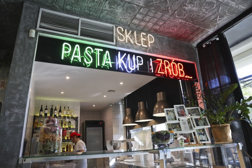 Restauracja Si. Włoskie smaki i zapachy w samym centrum Warszawy