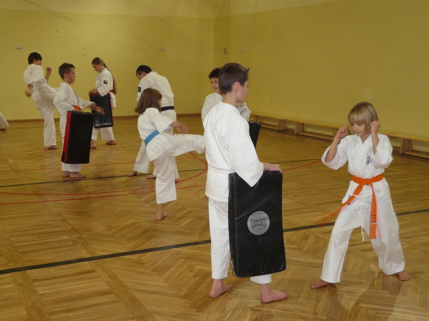 Weronika Mazur, najbardziej utytułowana zawodniczka karate z Radomska. Jakie były początki? [ZDJĘCIA]