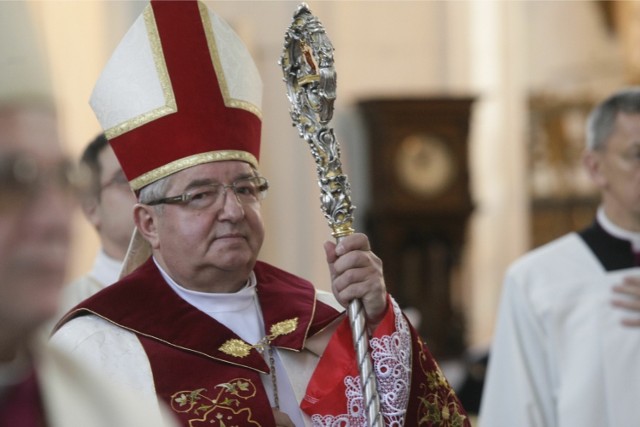 Gdańsk - mszę św. dziękczynna za kanonizację papieży Jana Pawła II i Jana XXIII odprawi abp Sławoje Leszek Głódź