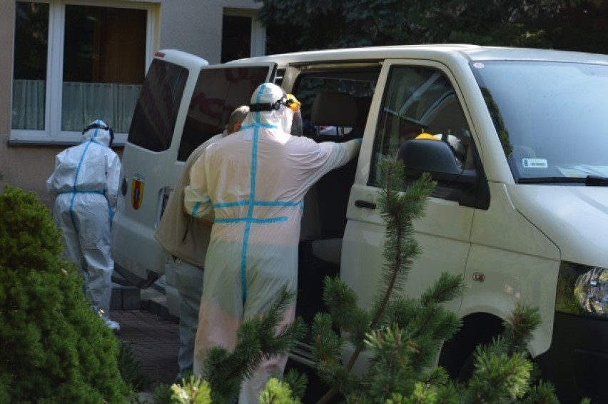 Część mieszkanców DPS Bełchatów trafiło do szpitali