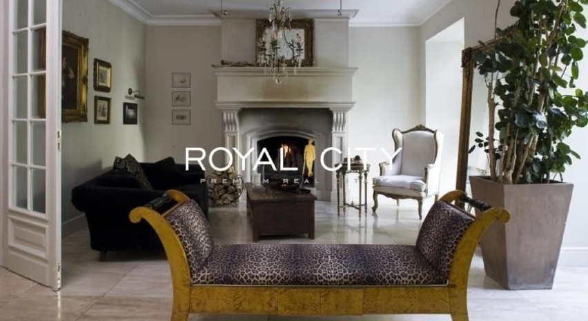 Royal Residence to willa z ogrodem, znajdująca się 2,1 km od...