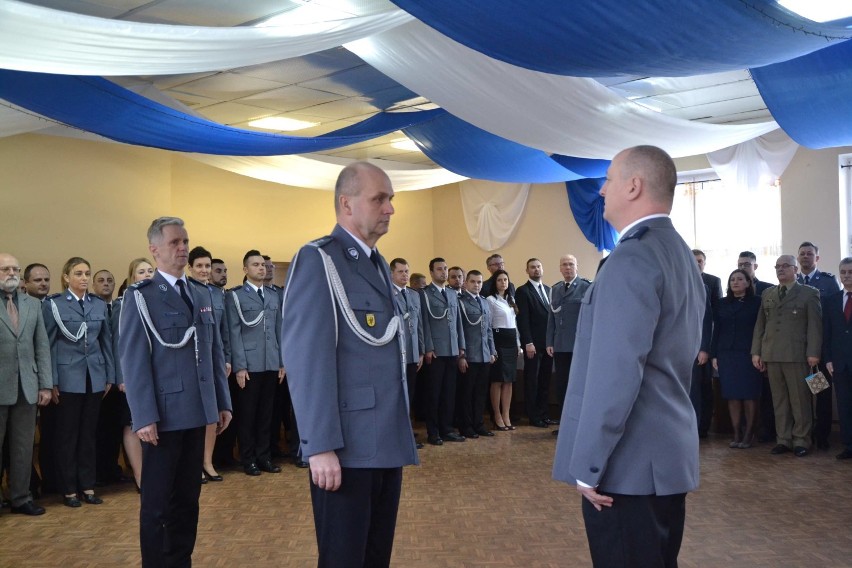 Zmiana w malborskiej policji [ZDJĘCIA]. Komendant powiatowy odchodzi na emeryturę