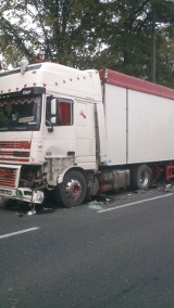 Wypadek w Szczekocinach: Zderzenie busa z ciężarówką