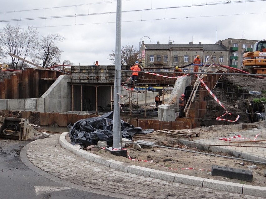 Kończy się remont wiaduktu kolejowego i łącznika pomiędzy...