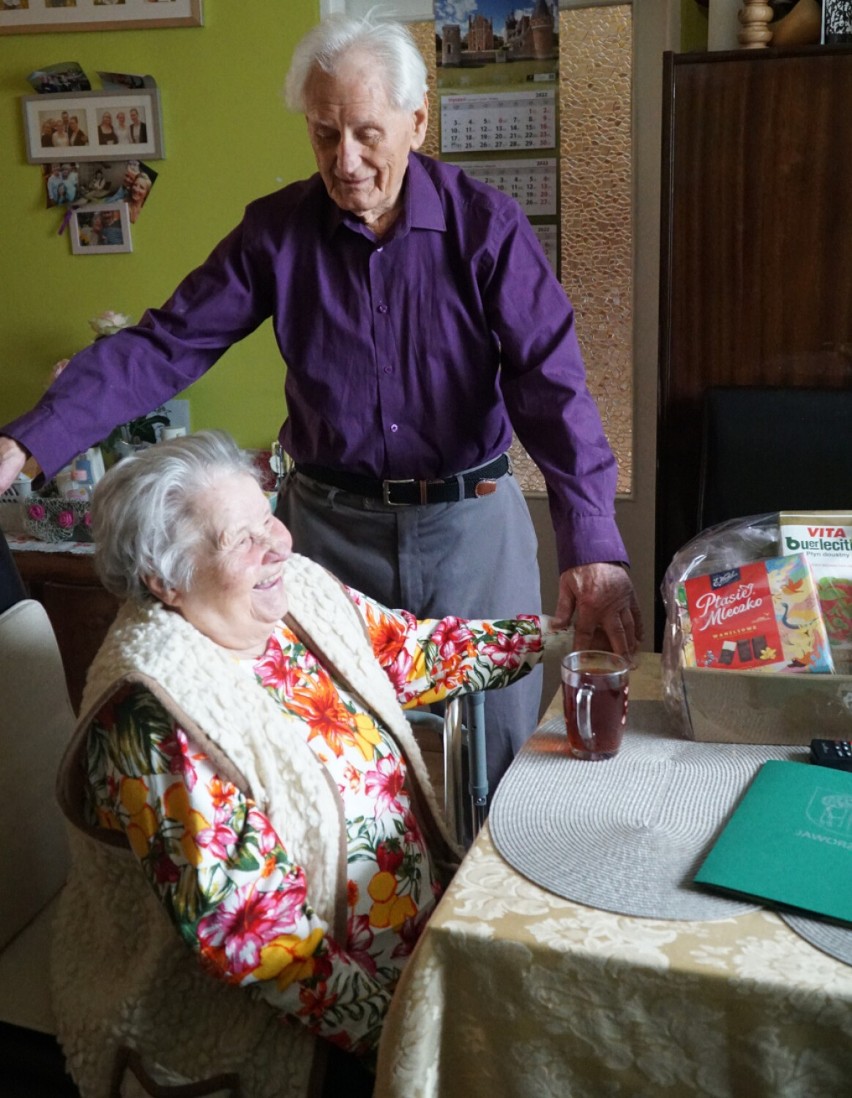 Pan Maksymilian Krawczyk, mieszkaniec Jaworzna, obchodził swoje 100. urodziny.
