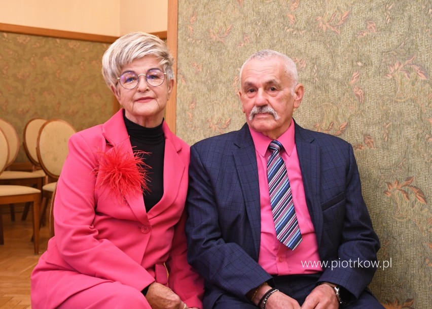 Złote Gody w Piotrkowie. Jubileusz 50-lecia świętowało aż 14 małżeństw ZDJĘCIA