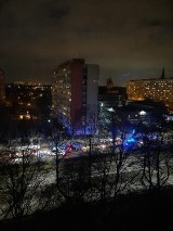 Tragedia w wieżowcu przy ul. Kamiennej we Wrocławiu. Z okna na 7. piętrze wypadł mężczyzna