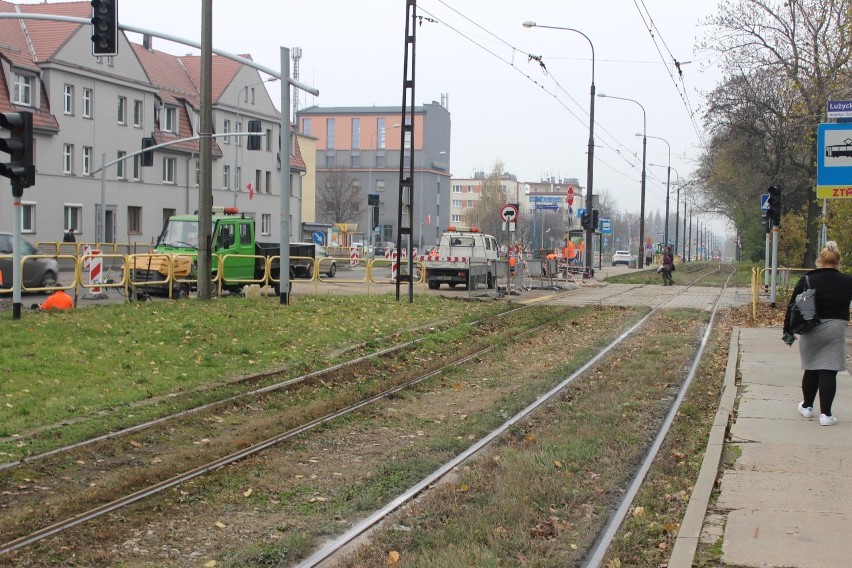 Trwa remont skrzyżowania ulic Wrocławskiej i Łużyckiej w...