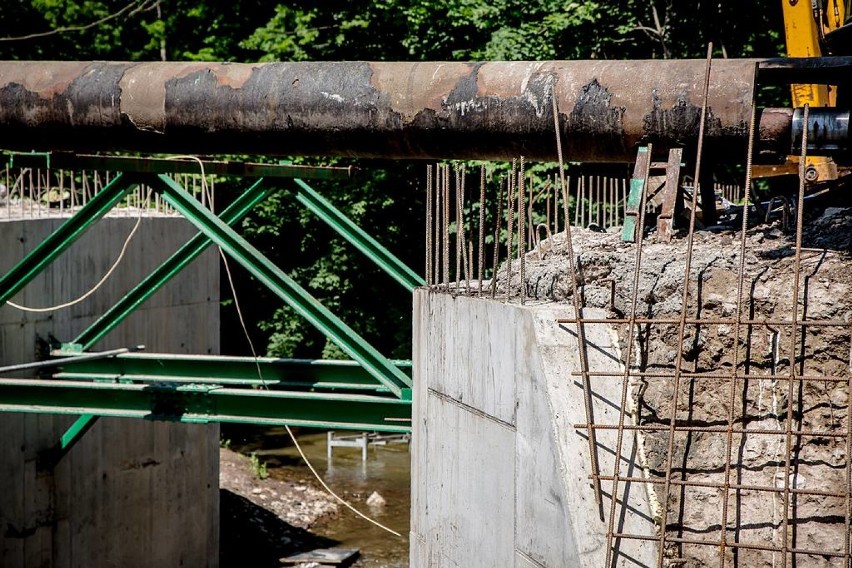 Wałbrzych: Trwa przebudowa mostu na starej części ulicy Wieniawskiego (ZDJĘCIA)