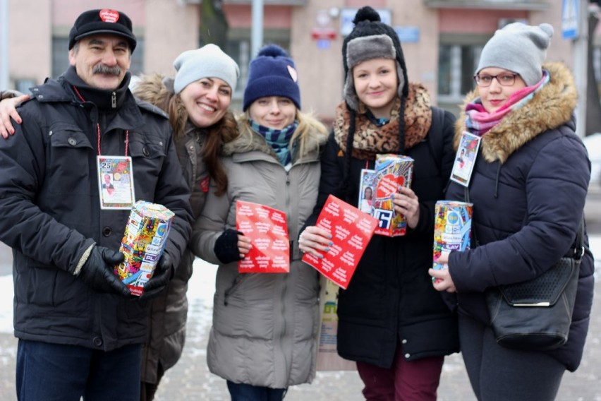WOŚP 2017. Blisko 120 wolontariuszy kwestuje na ulicach
