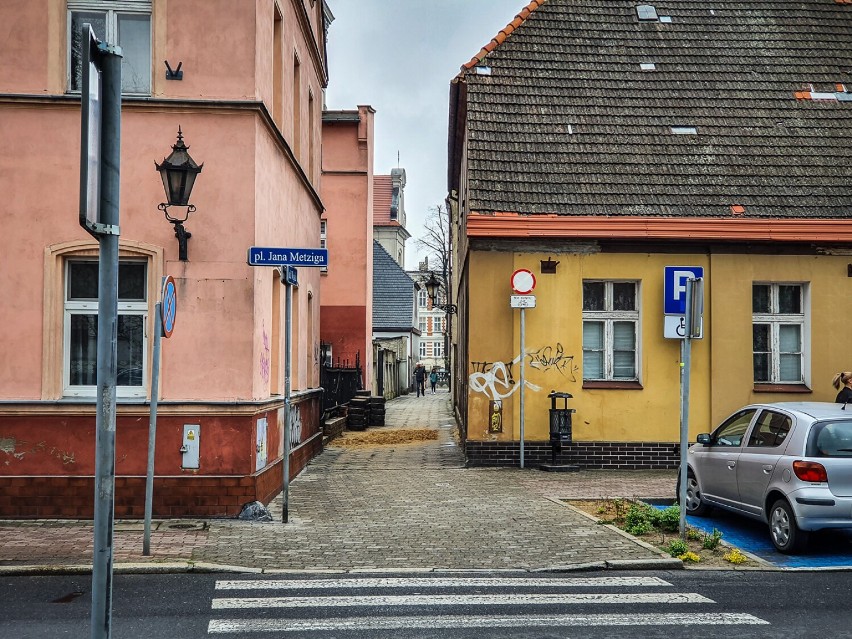 Ta uliczka w centrum Leszna ma zmienić swoje oblicze. Ma klimat, ale nie zachwyca estetyką