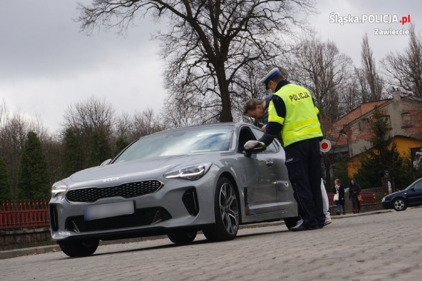 Zawierciańscy policjanci wzmogli działania w kierunku kontroli trzeźwości kierujących pojazdami na terenie powiatu zawierciańskiego