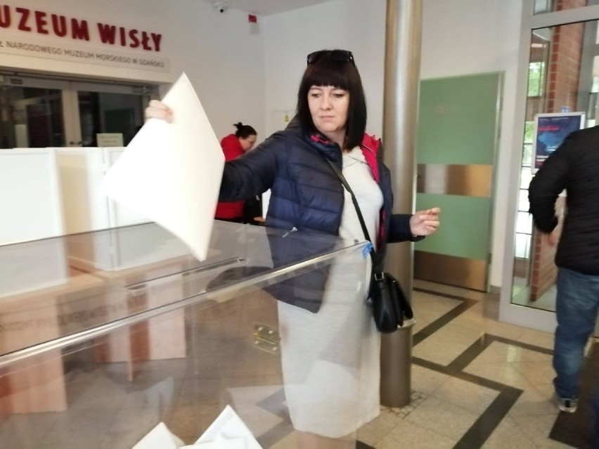 Powiat tczewski. Z prawa wyborczego dotąd skorzystało średnio 15-17 proc. uprawnionych [ZDJĘCIA]