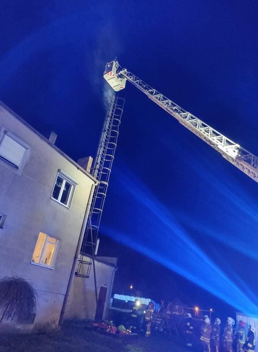 Wieczorna akcja strażaków w Sokołowie Budzyńskim