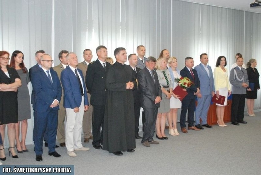 42 awanse w Starachowicach. Policjanci obchodzili swoje święto